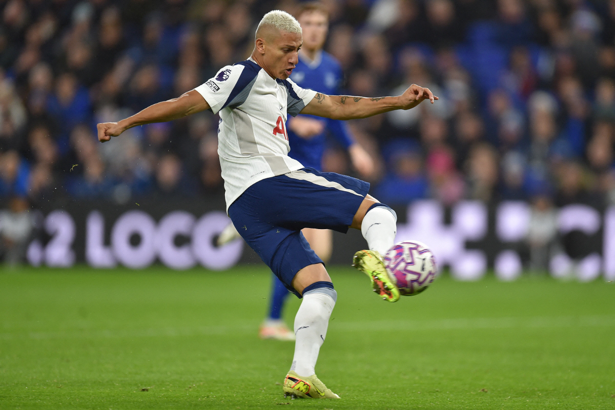 히샬리송, 결정적 기회 무산…BBC "필요 없었다" 혹평